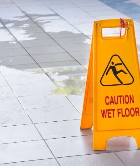 Slip and fall lawyer Illinois