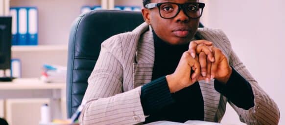 Black female lawyer in courthouse